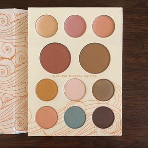Pacifica Beauty SOLAR Mineral Palette